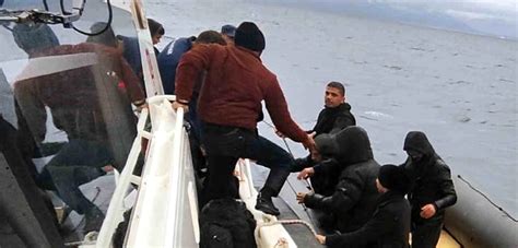 A­y­d­ı­n­­d­a­ ­4­3­ ­d­ü­z­e­n­s­i­z­ ­g­ö­ç­m­e­n­ ­y­a­k­a­l­a­n­d­ı­ ­-­ ­S­o­n­ ­D­a­k­i­k­a­ ­H­a­b­e­r­l­e­r­